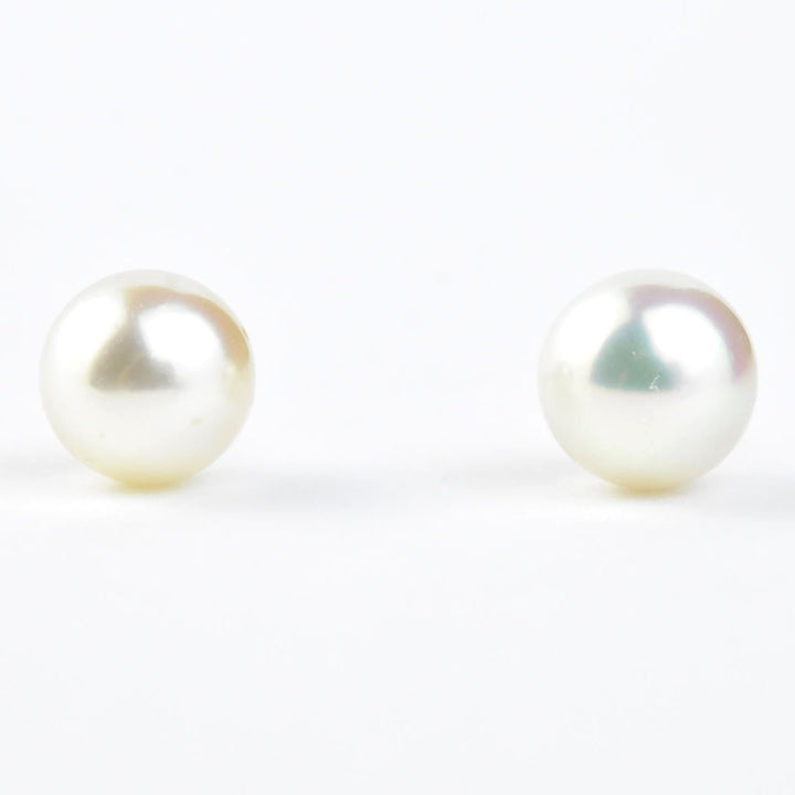 White Pearl Studs, 14k Yellow Gold No. 1