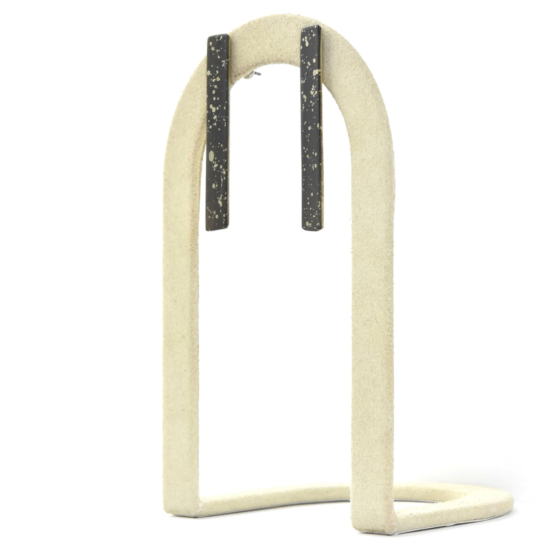 Sticks Studs Large in Night
