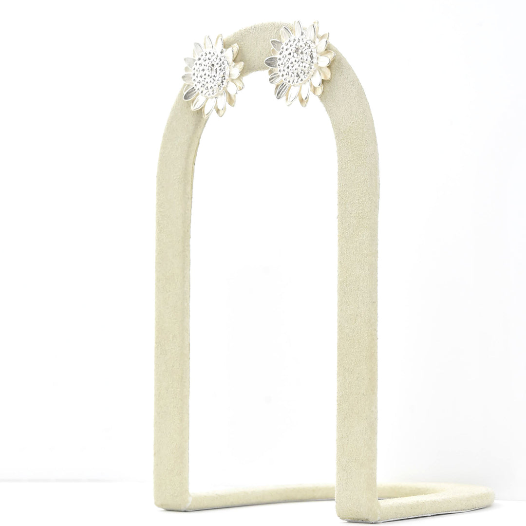 Sunflower Post Earrings - Goldmakers Fine Jewelry