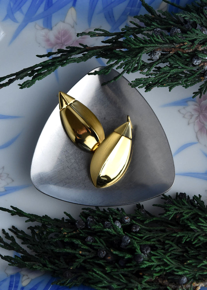 Tao Statement Studs - Goldmakers Fine Jewelry