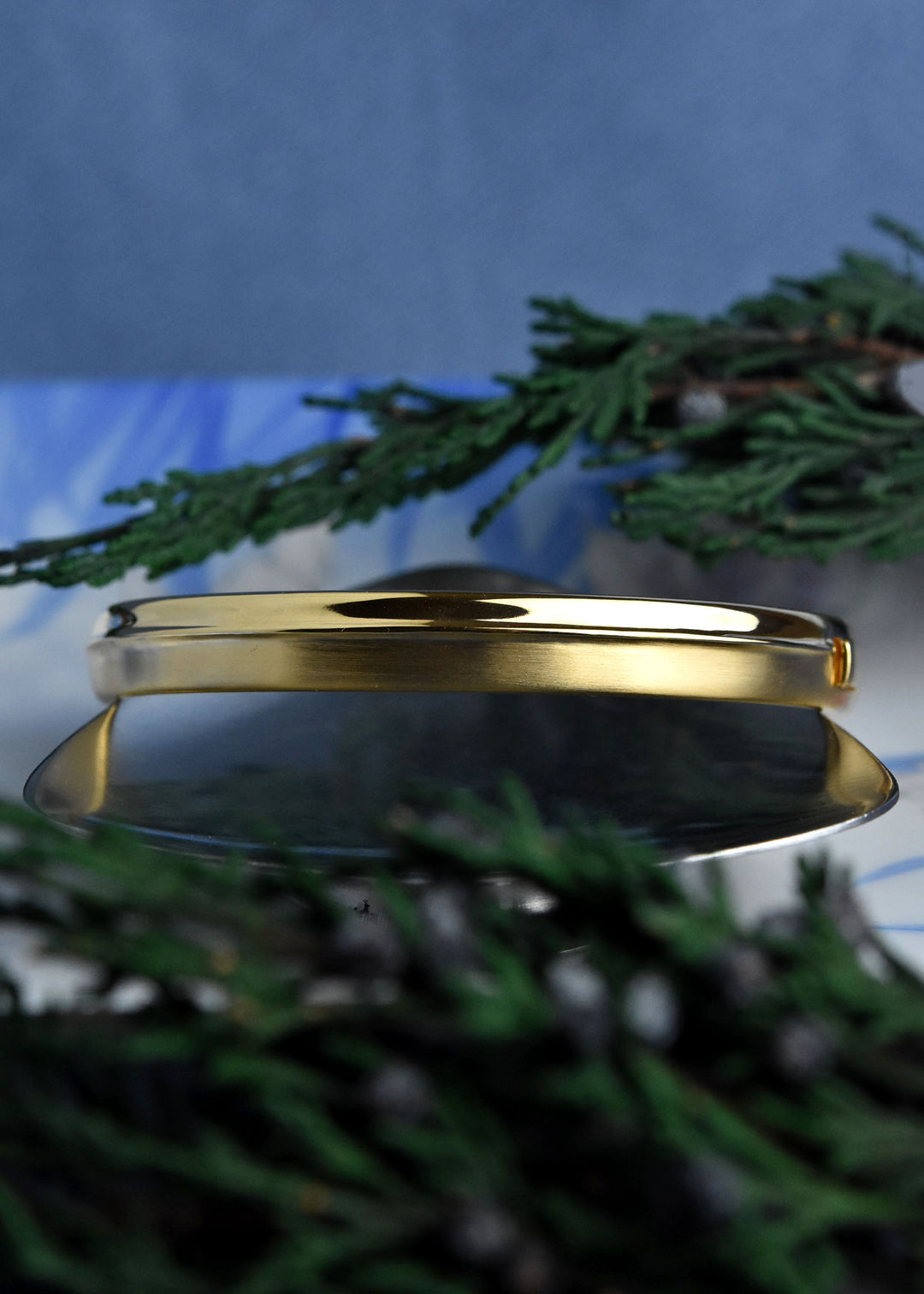 Tao Hinged Bangle - Goldmakers Fine Jewelry