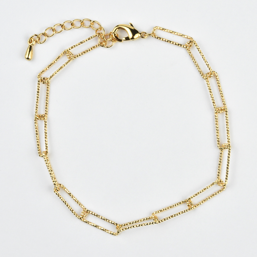 Delle Textured Paperclip Bracelet - Goldmakers Fine Jewelry