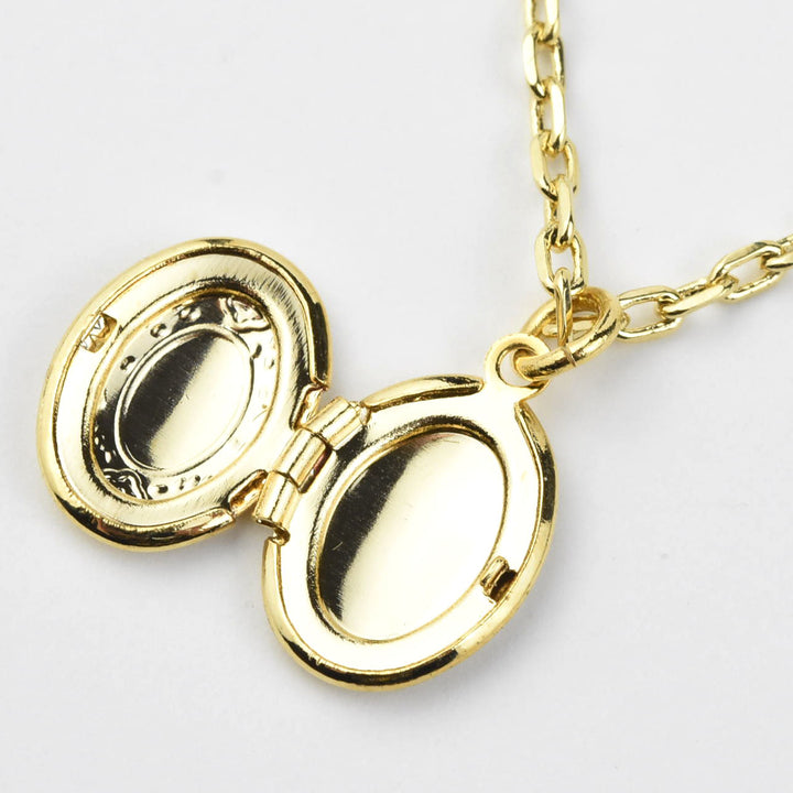 Madison Oval Locket Small - Goldmakers Fine Jewelry
