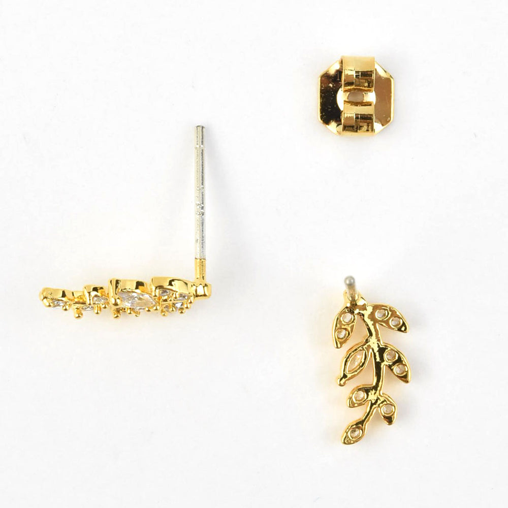 Petite Laurel Leaf Studs - Goldmakers Fine Jewelry