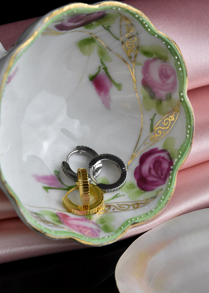 Thin Textured Huggie Hoops - Goldmakers Fine Jewelry