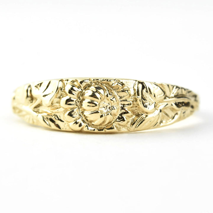 Victorian Bouquet Band in 14k Gold