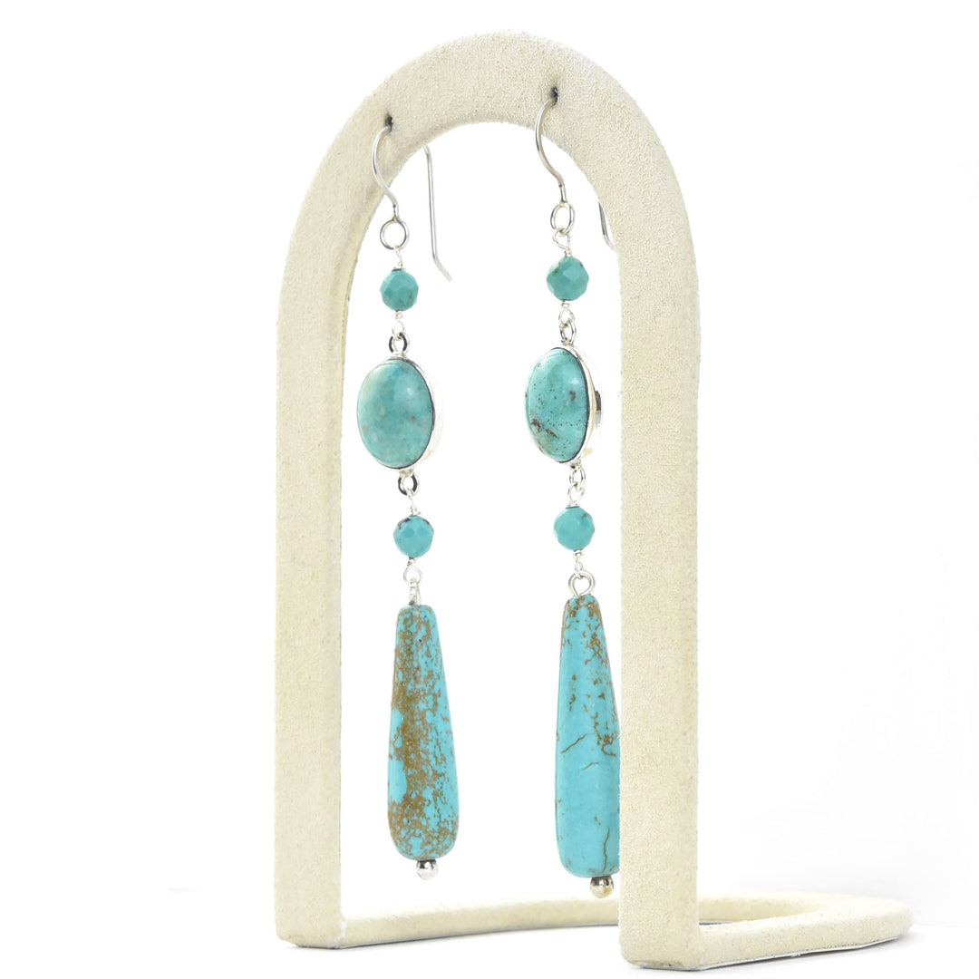 Victoria Earrings - Goldmakers Fine Jewelry