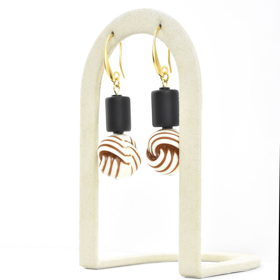 Vintage Acrylic Knot Earrings - Goldmakers Fine Jewelry