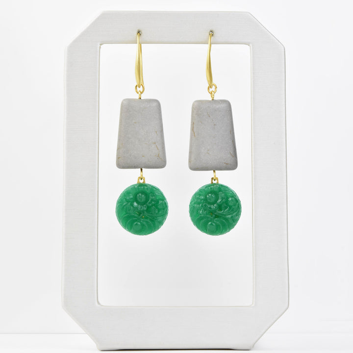 Vintage Green Glass Earrings - Goldmakers Fine Jewelry