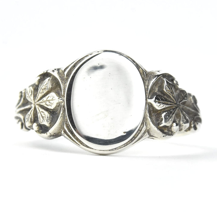 Virginia Signet Ring in Sterling Silver