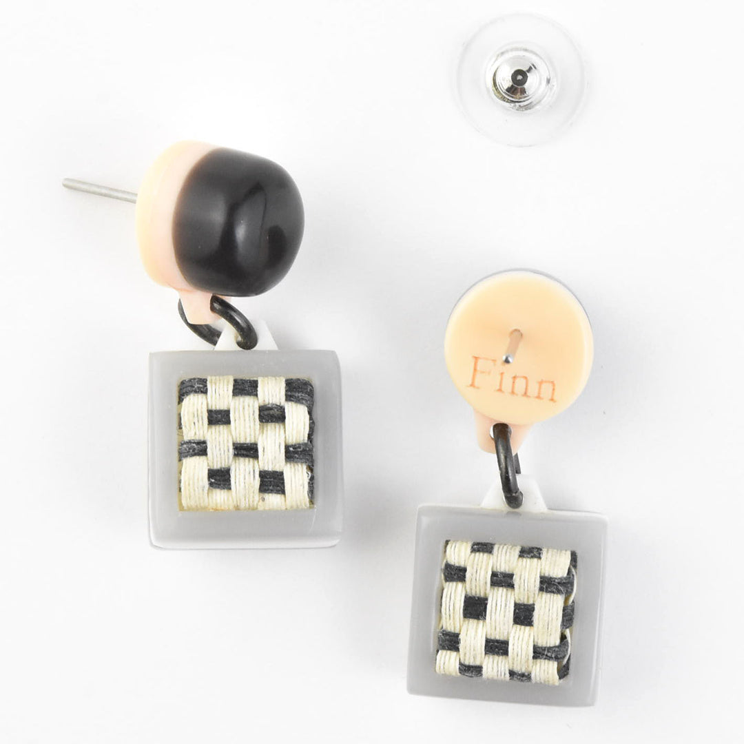 Vita Cube Earrings
