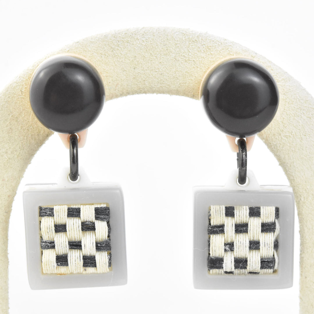 Vita Cube Earrings