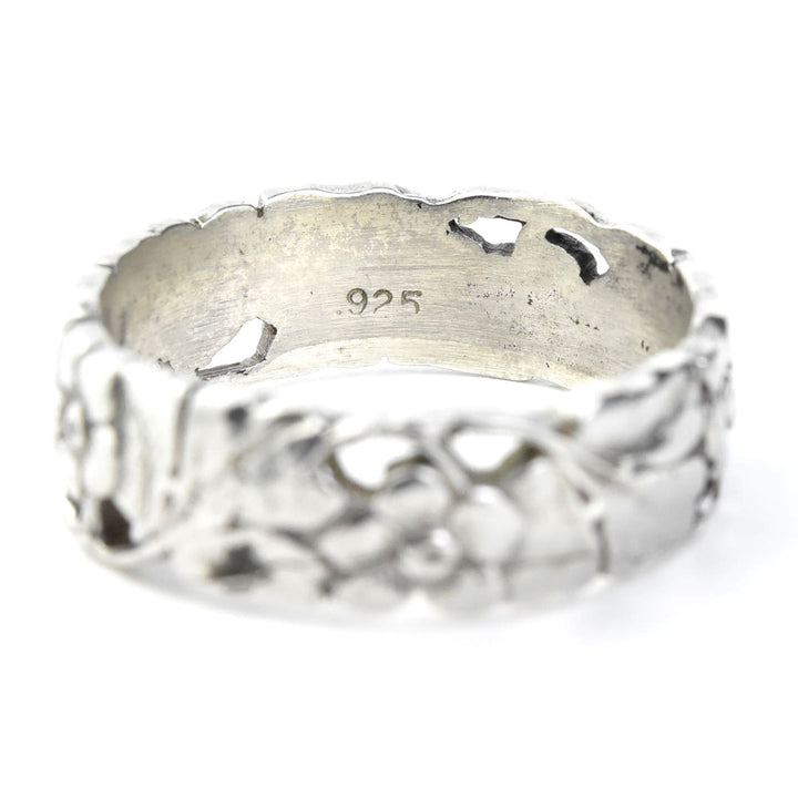 Wild Rose Band in Sterling Silver