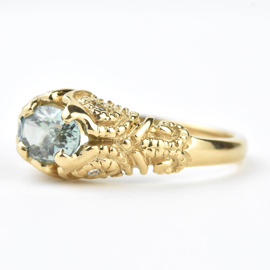 Montana Sapphire Ring in 14k Gold - Goldmakers Fine Jewelry