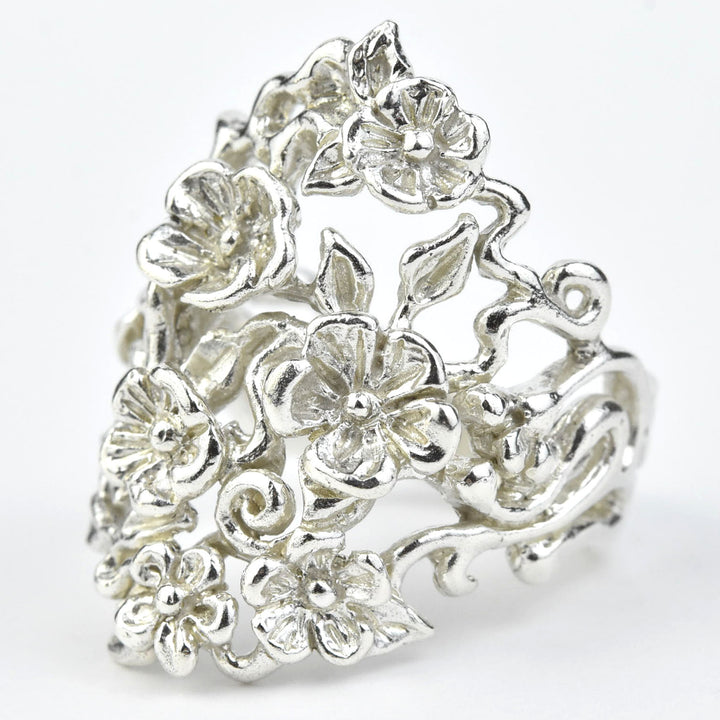 Flowers and Vines Ring in Silver - Goldmakers Fine Jewelry