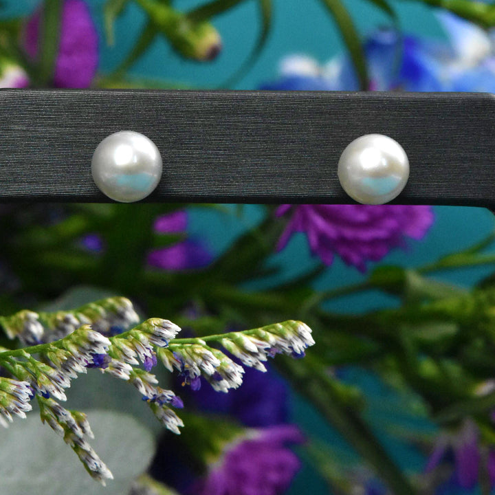 Taupe Pearl Studs, 14k Yellow Gold - Goldmakers Fine Jewelry