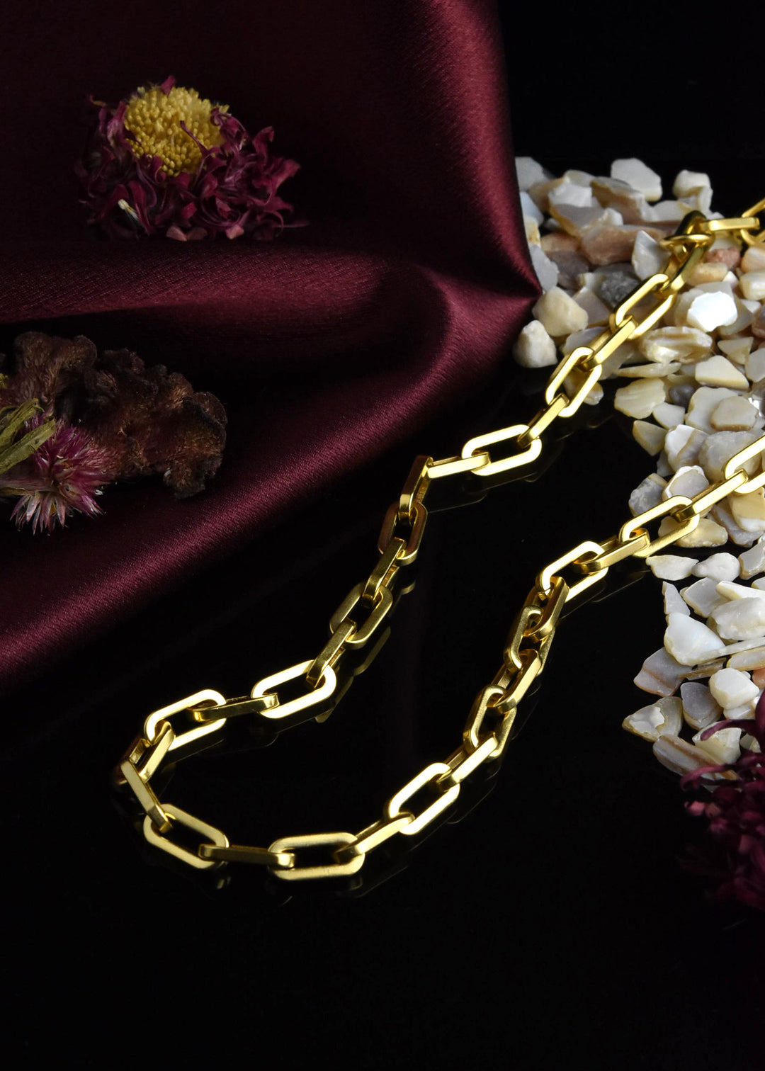 Gold Plated Rectangle Link Collar