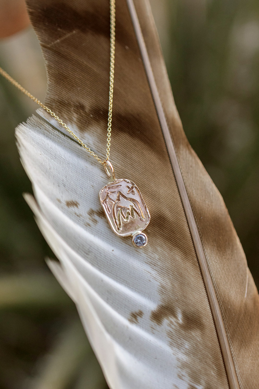 Sky Pendant with Misty Diamond in 14k Yellow Gold