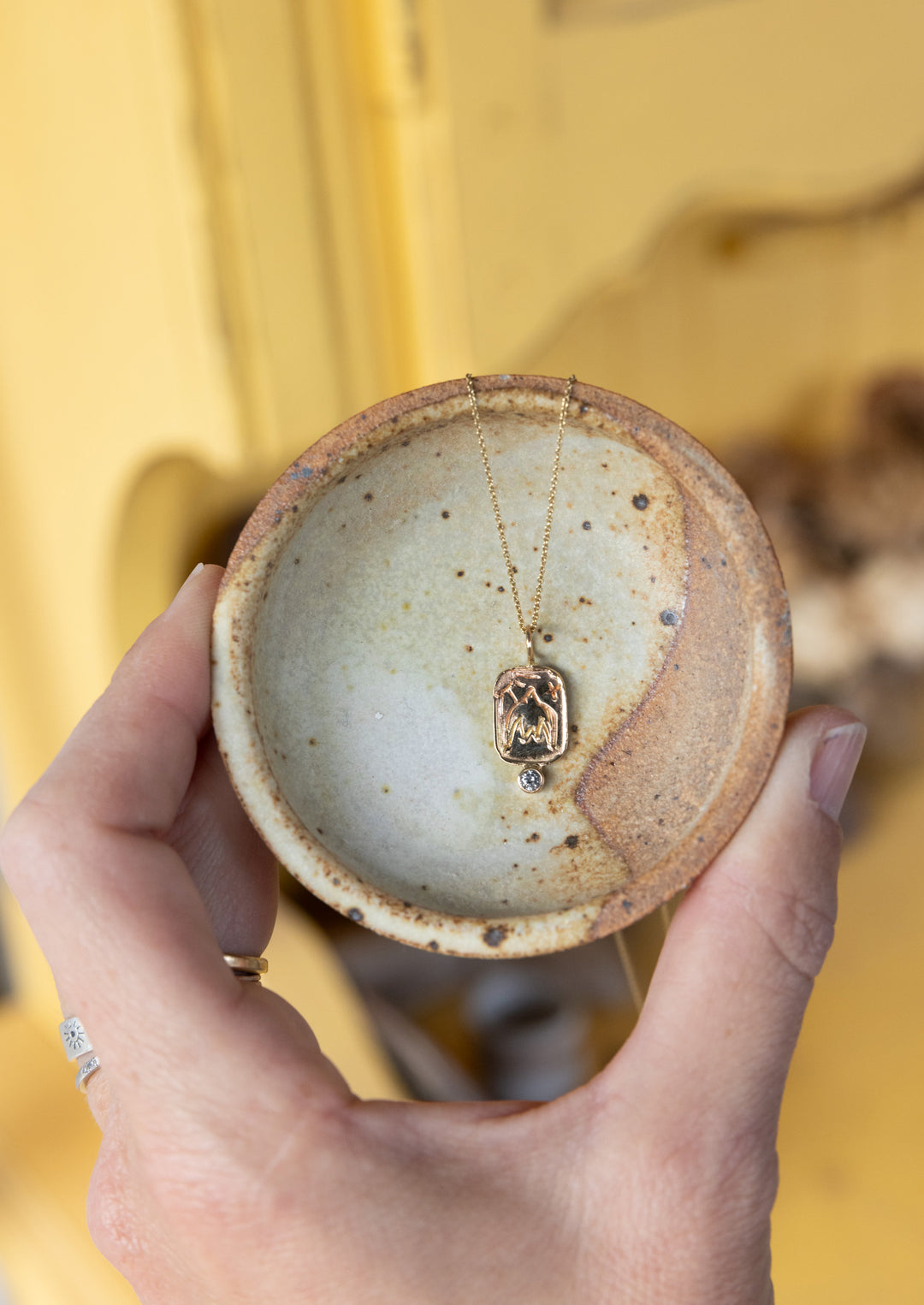 Sky Pendant with Misty Diamond in 14k Yellow Gold