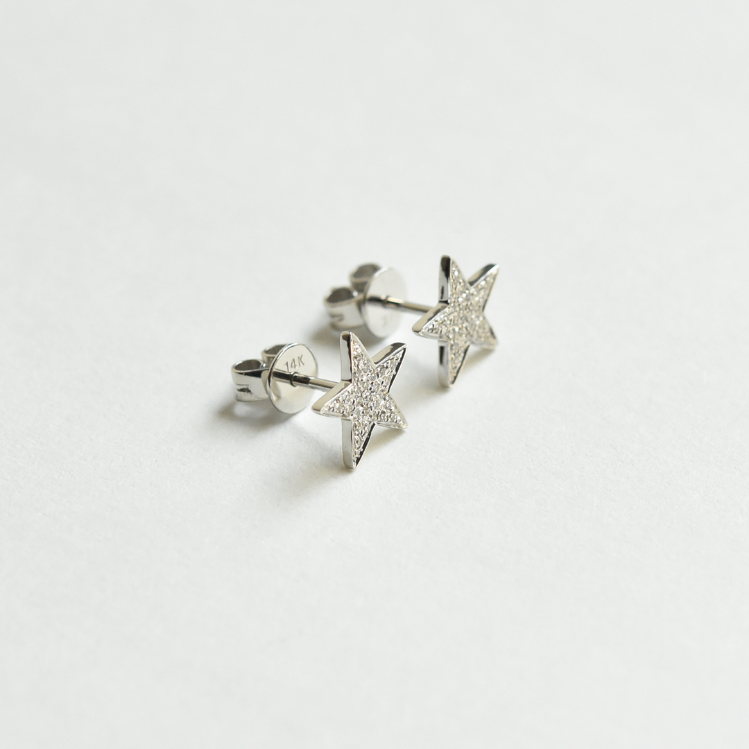 White Gold Diamond Star Earrings - Goldmakers Fine Jewelry