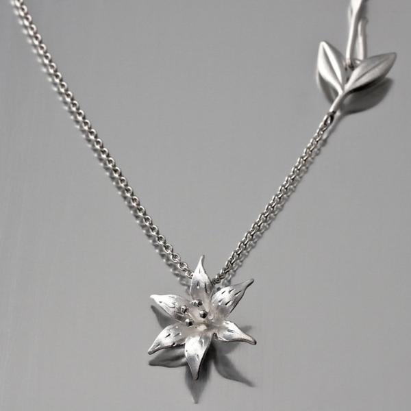 Lily Pendant Necklace - Goldmakers Fine Jewelry