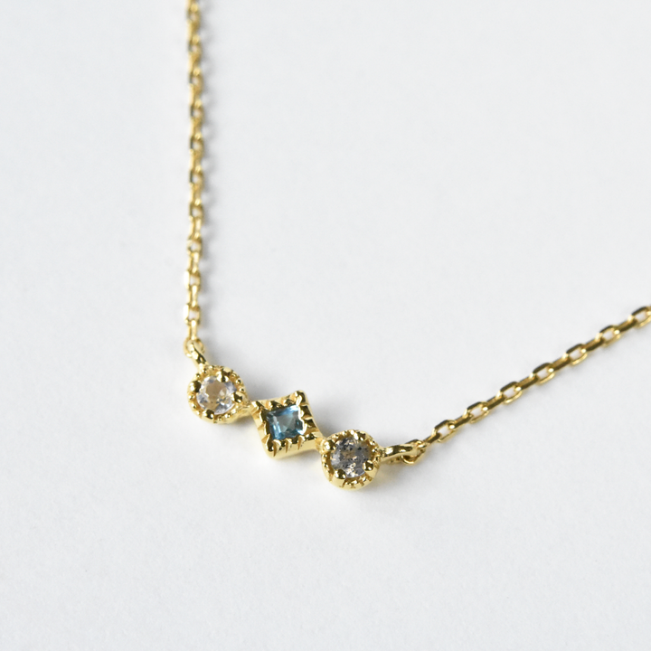 Petite Three Stone Necklace in Gold Vermeil - Goldmakers Fine Jewelry