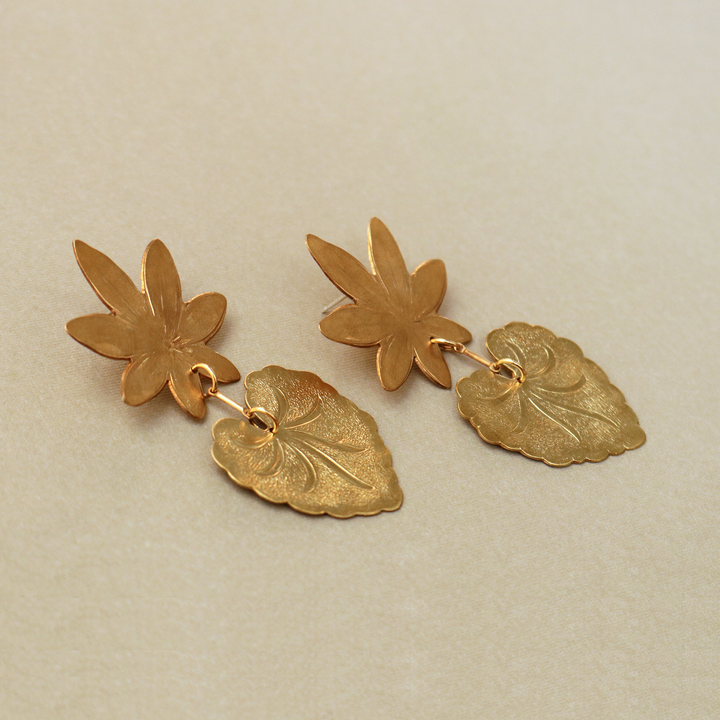 Nyla Dangle Earrings - Goldmakers Fine Jewelry