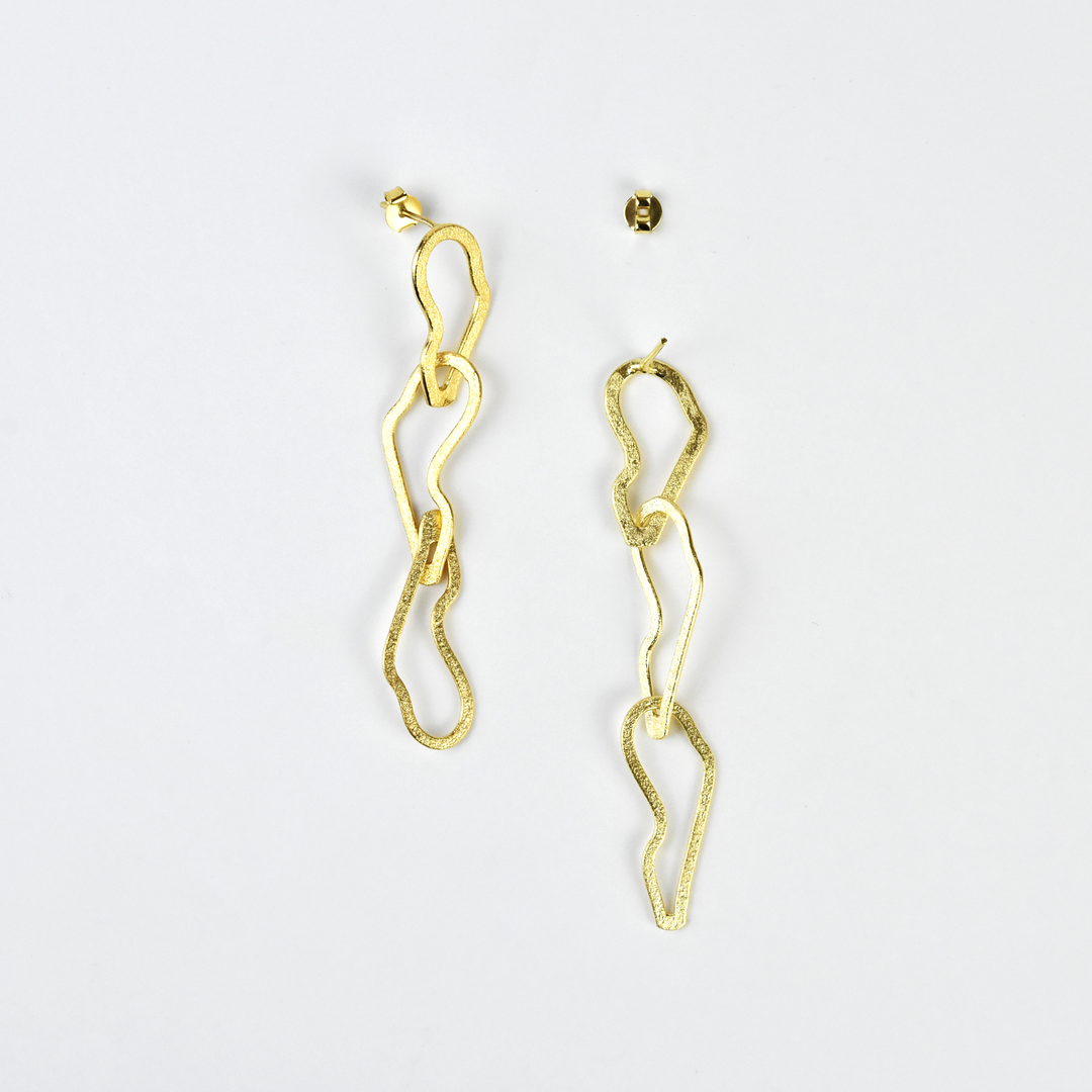 Undone Paperclip Earrings - Goldmakers Fine Jewelry
