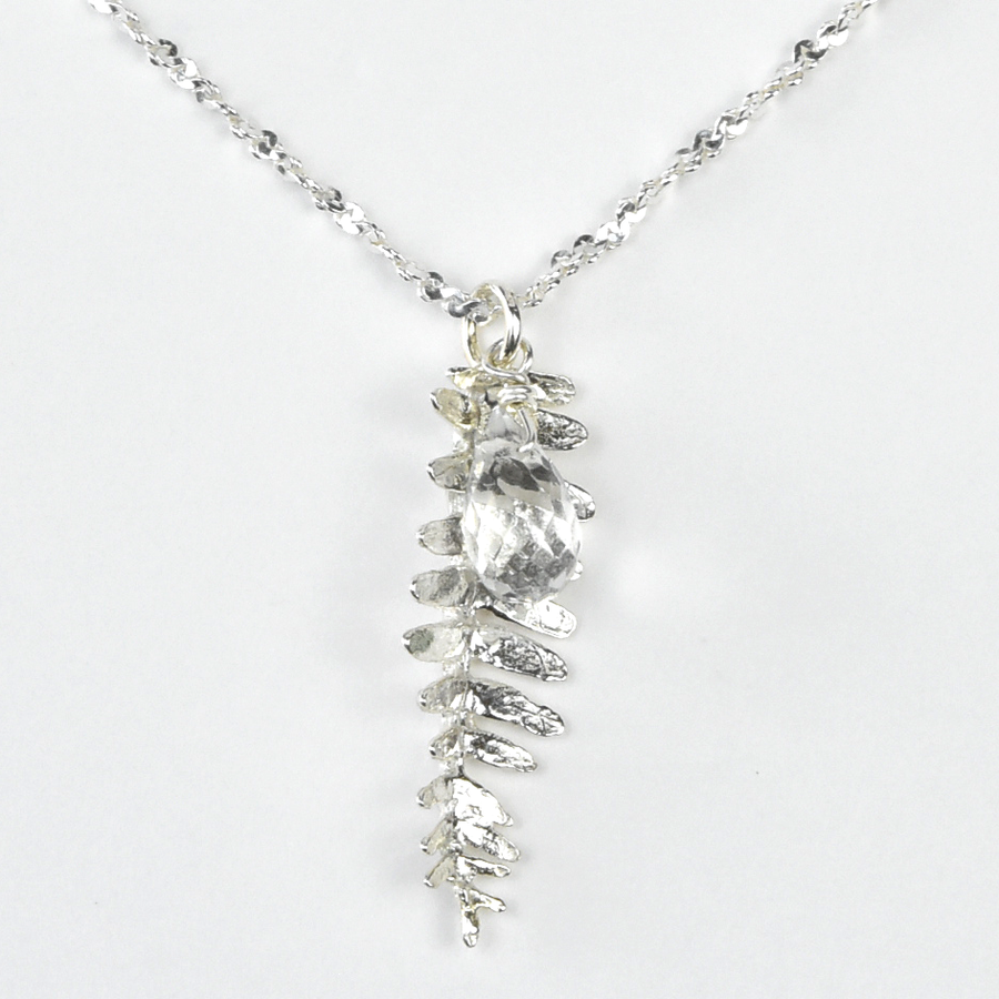 Kaimana Leaf Necklace with Stone - Goldmakers Fine Jewelry