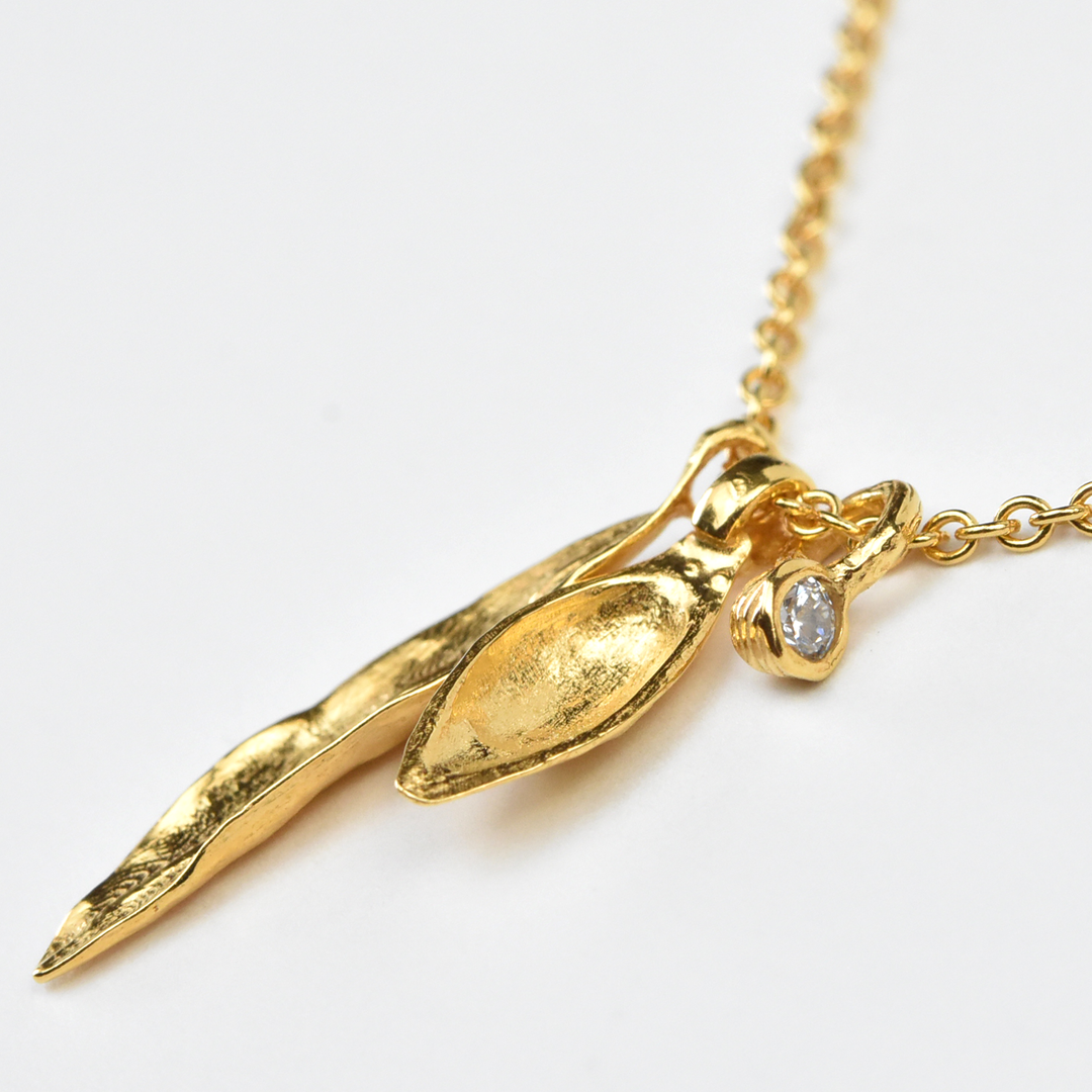 Olive Pod Necklace - Goldmakers Fine Jewelry