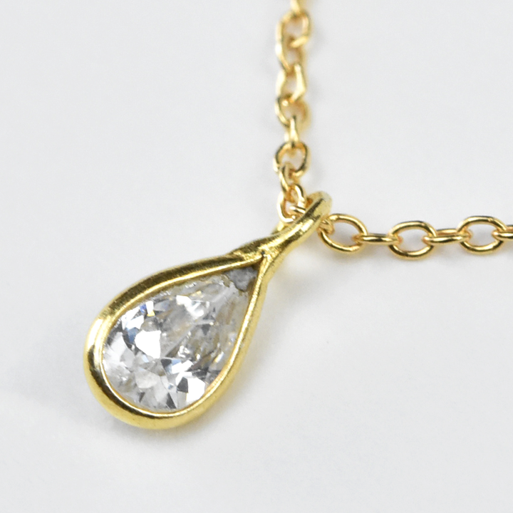 Mini Teardrop Solitaire Necklace - Goldmakers Fine Jewelry