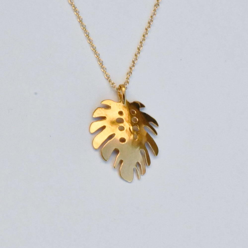 Monstera Leaf Pendant Necklace - Goldmakers Fine Jewelry
