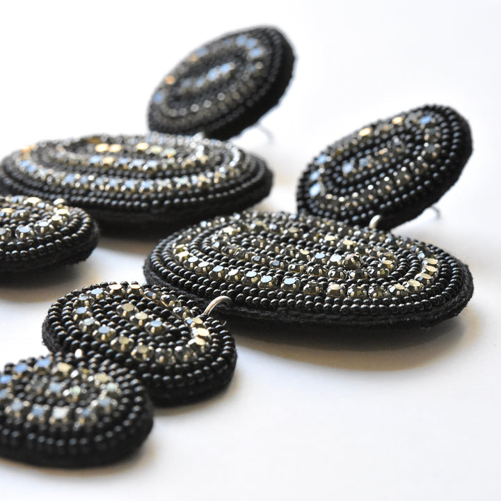 Black Beauty Earrings - Goldmakers Fine Jewelry