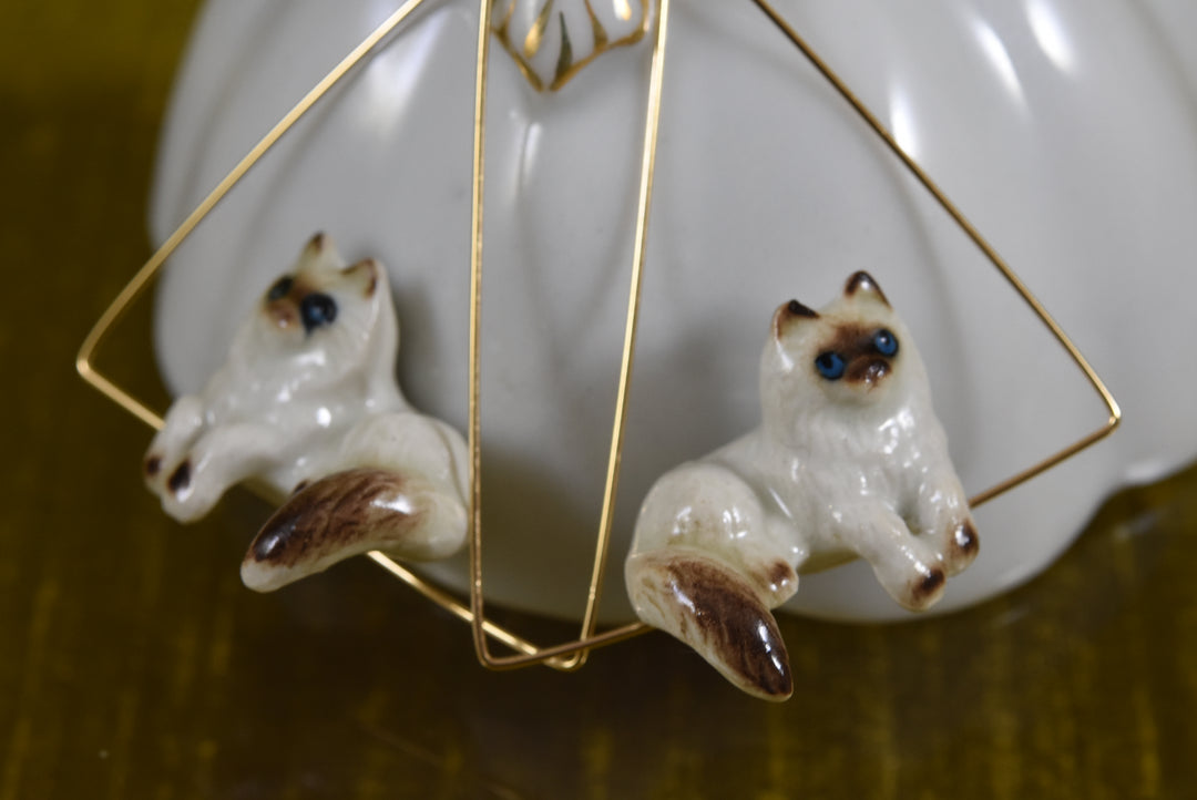 Triangle Lounging Burmese Cat Earrings - Goldmakers Fine Jewelry