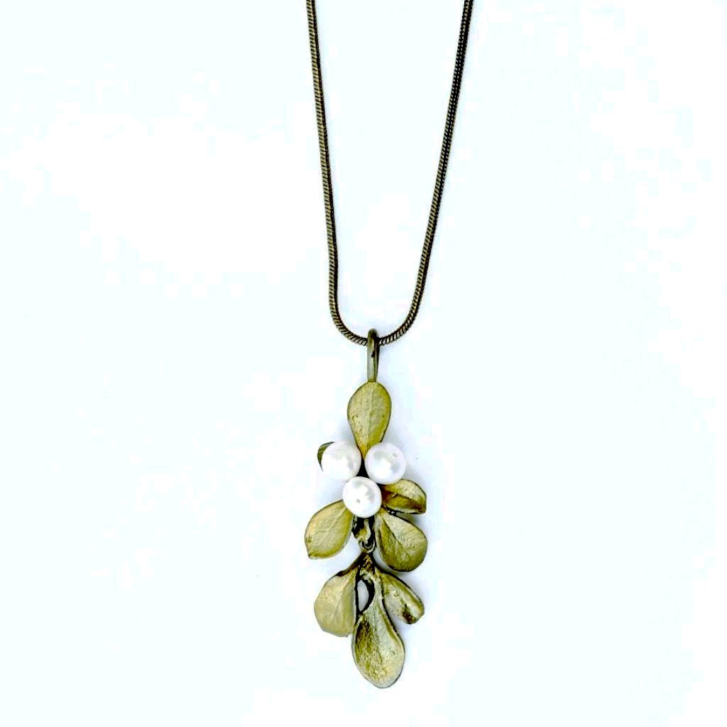 Barberry Pendant Necklace - Goldmakers Fine Jewelry
