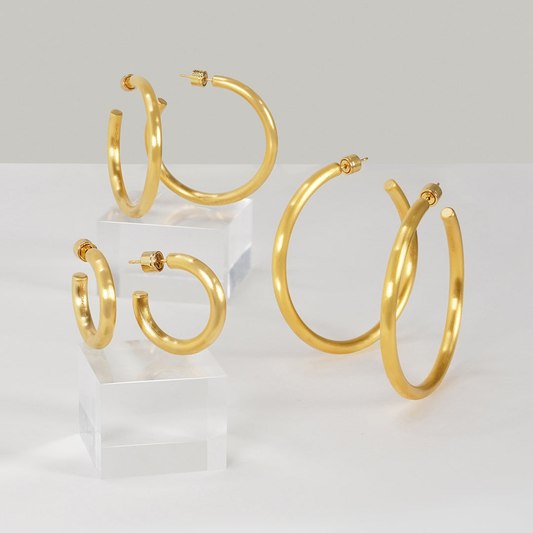 Small Dune Hoops - Goldmakers Fine Jewelry