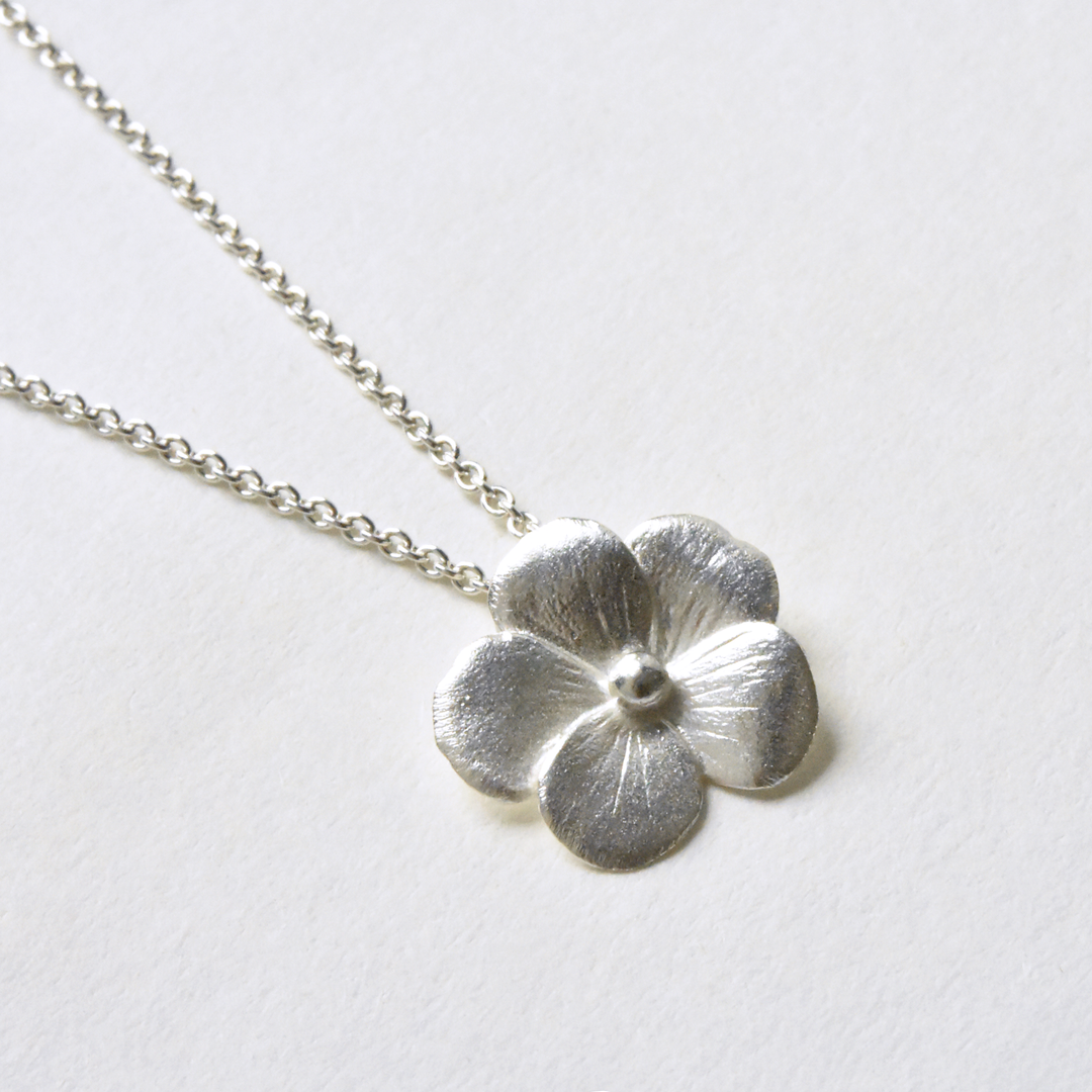 Small Violet Necklace - Goldmakers Fine Jewelry