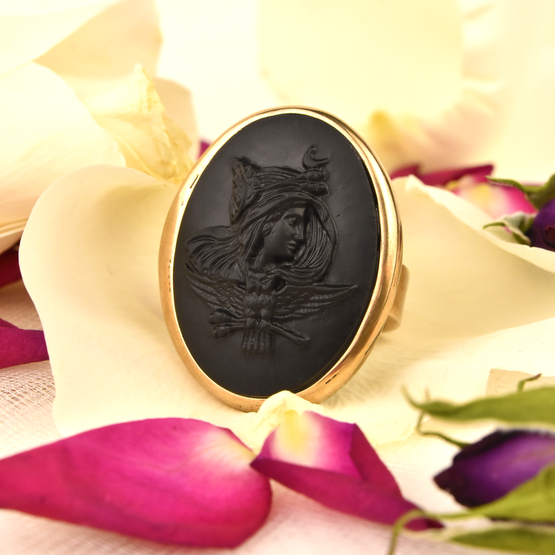 Jet Glass Oval Cameo Ring Goldmakers Fine Jewelry