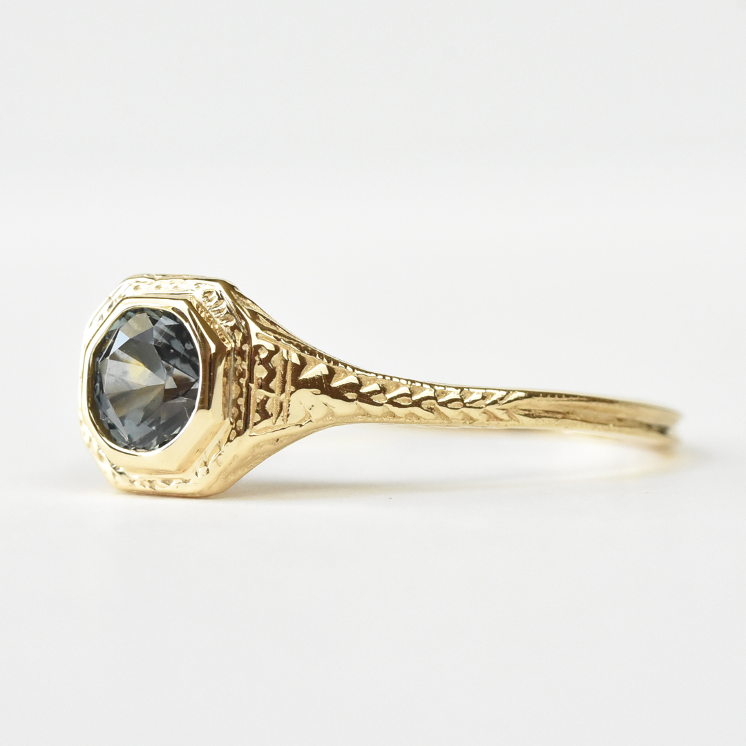 Montana Sapphire Chevron Ring in 14k Yellow Gold - Goldmakers Fine Jewelry