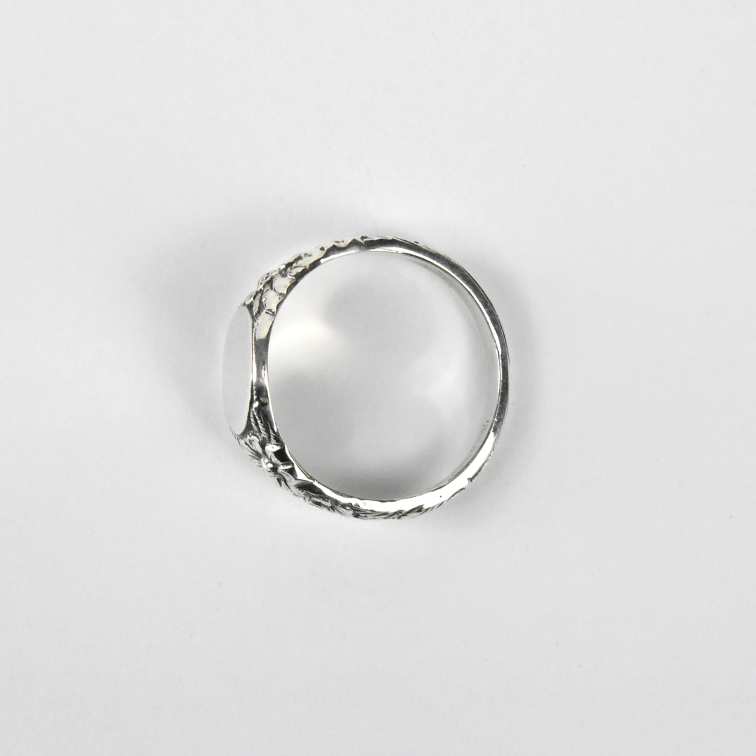 Daisy Signet Ring in Sterling Silver - Goldmakers Fine Jewelry