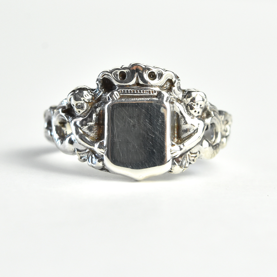 Putti Signet Ring in Sterling Silver - Goldmakers Fine Jewelry
