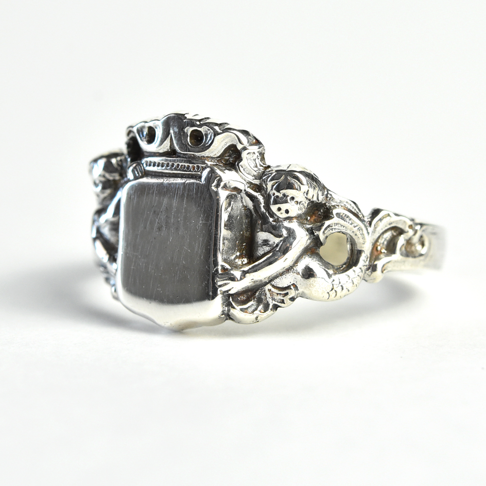 Putti Signet Ring in Sterling Silver - Goldmakers Fine Jewelry