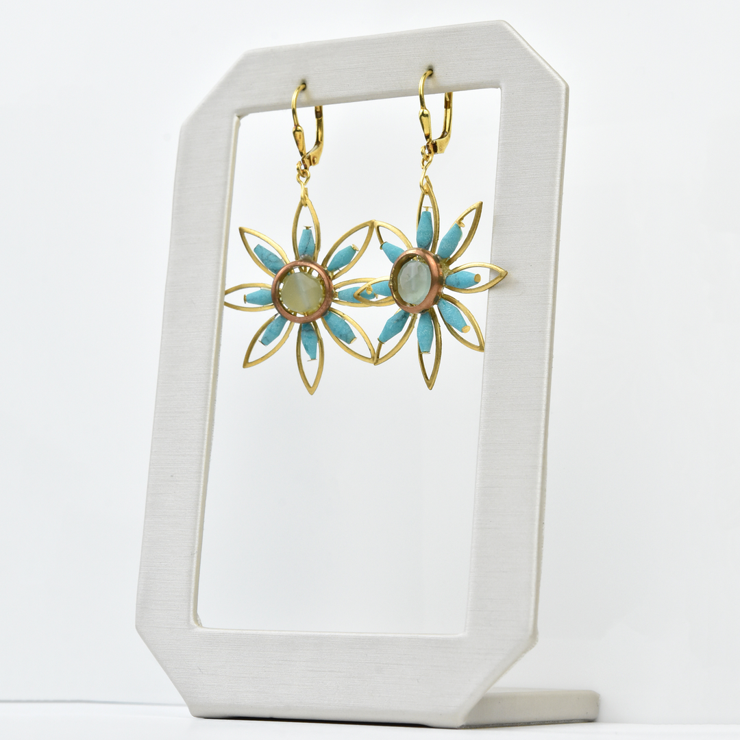 Beaded Daisy Earrings - Goldmakers Fine Jewelry