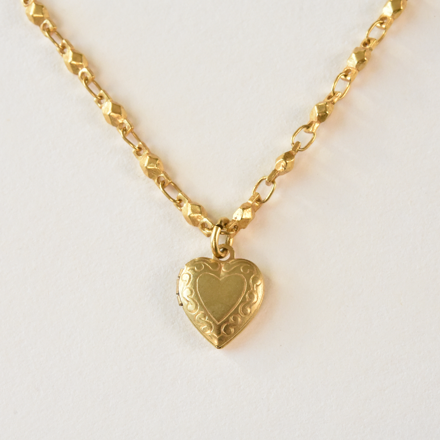 Tiny Heart Locket Necklace - Goldmakers Fine Jewelry