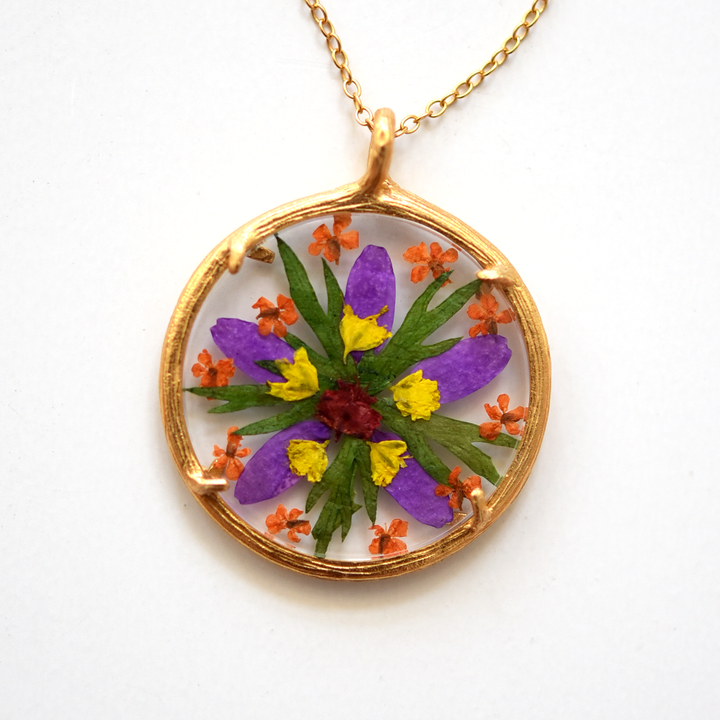 Flower Mandala Necklace - Goldmakers Fine Jewelry