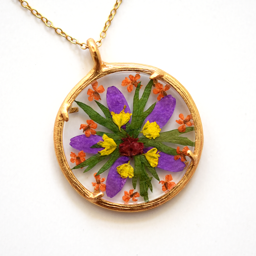 Flower Mandala Necklace - Goldmakers Fine Jewelry