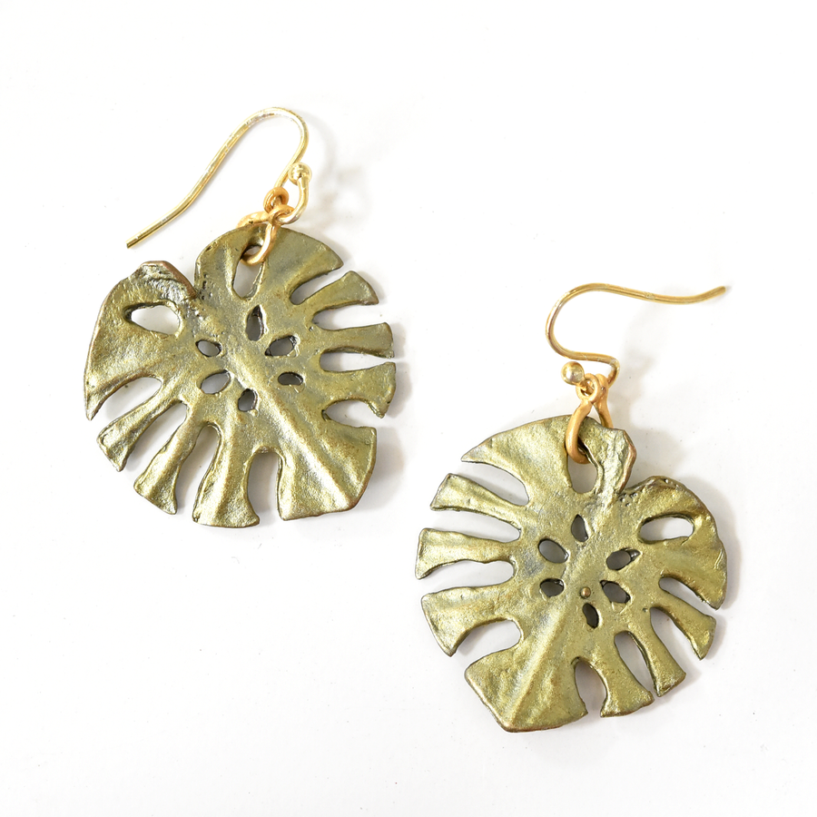 Monstera Earrings - Goldmakers Fine Jewelry