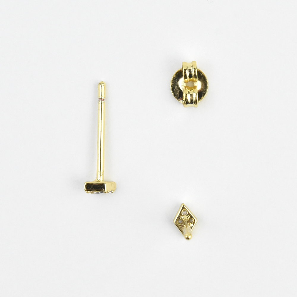 Diamond Shaped Studs - Goldmakers Fine Jewelry