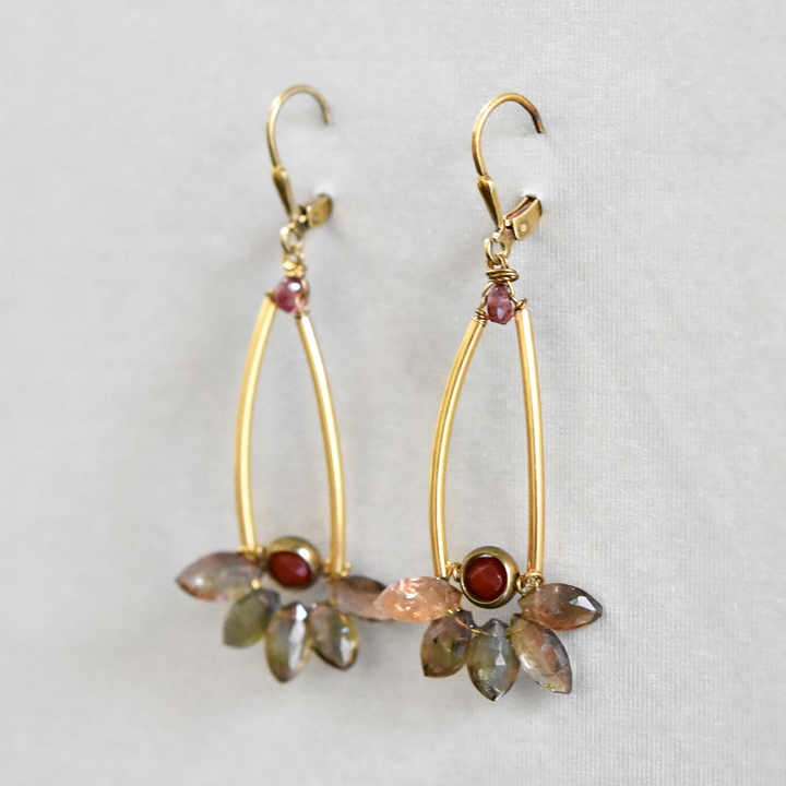 Quartz Drop Earrings - Goldmakers Fine Jewelry