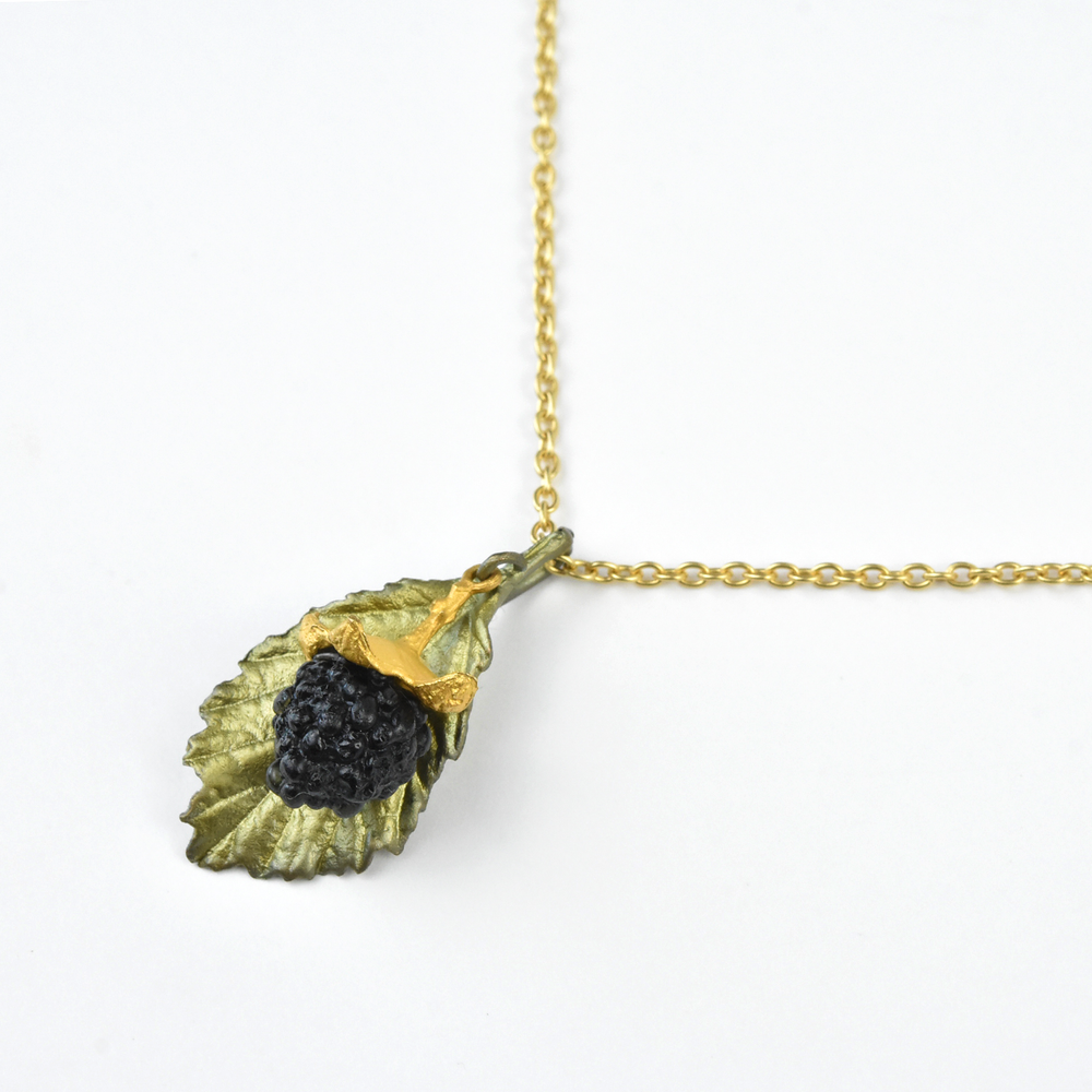 Blackberry Pendant Necklace - Goldmakers Fine Jewelry